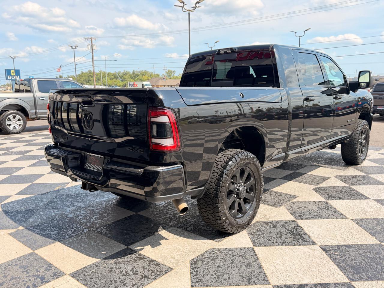RAM 2500 Laramie Mega Cab 4WD 2023