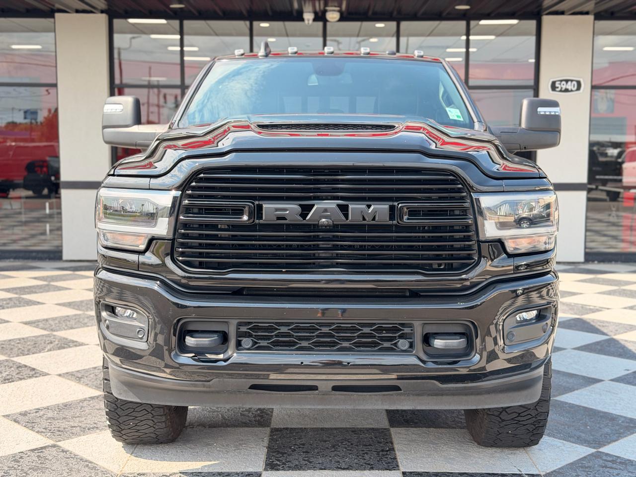 RAM 2500 Laramie Mega Cab 4WD 2023