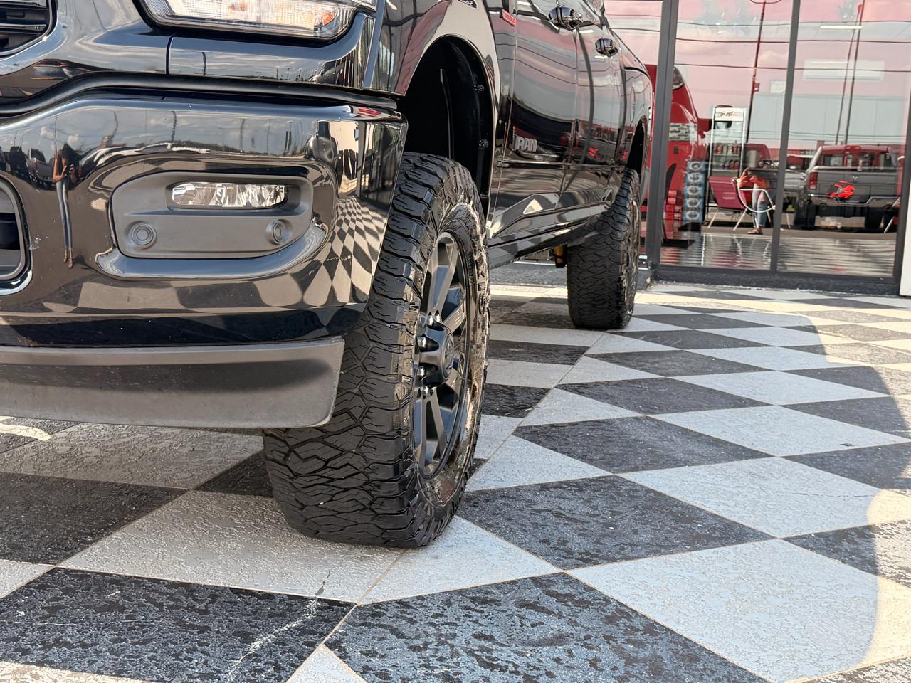 RAM 2500 Laramie Mega Cab 4WD 2023