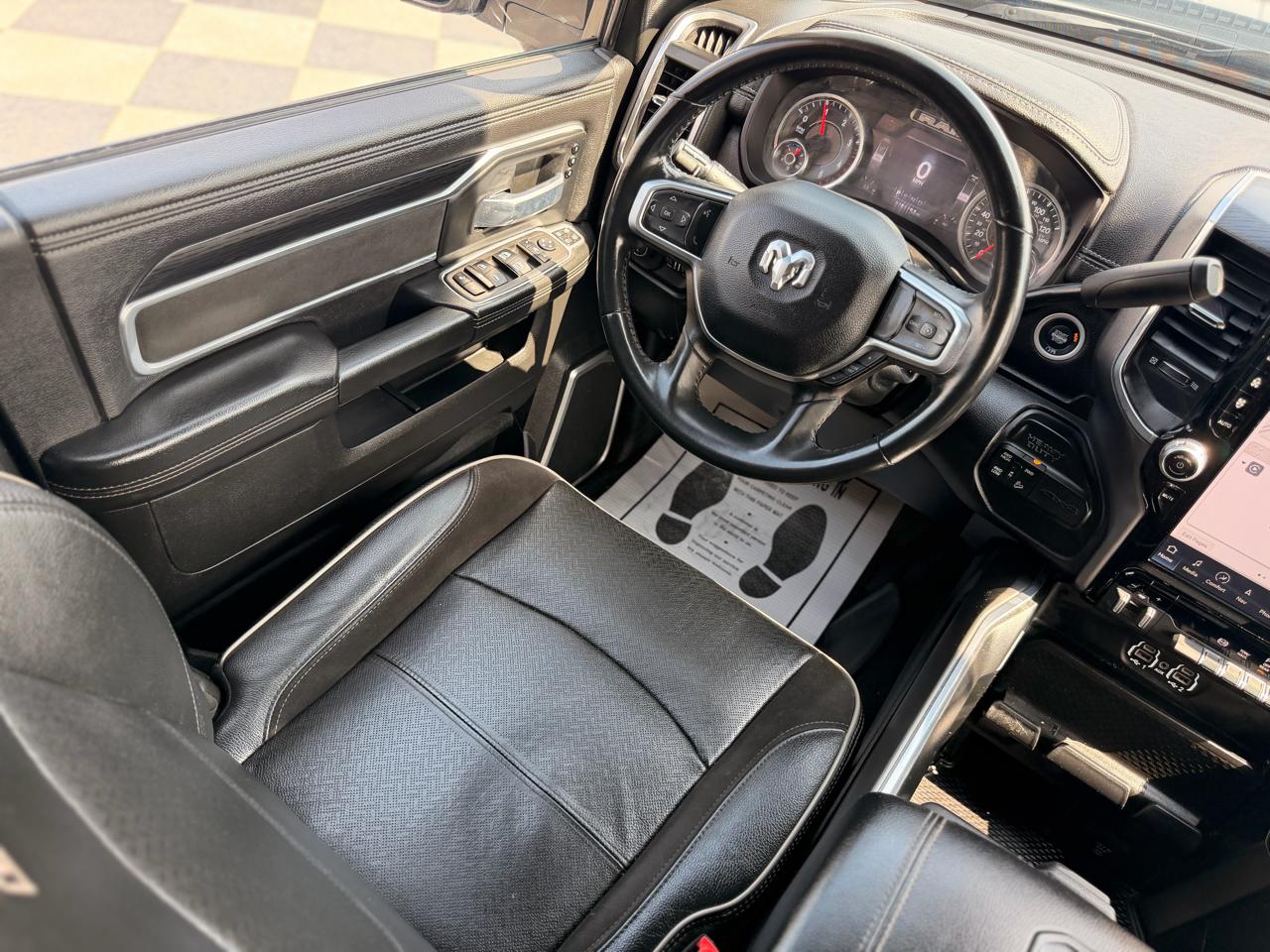 RAM 2500 Laramie Mega Cab 4WD 2023