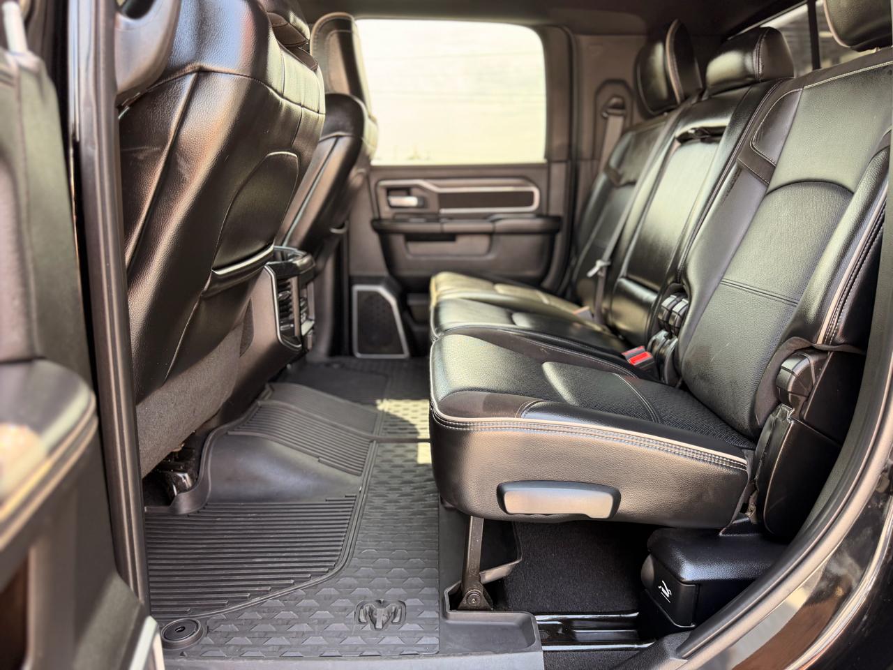 RAM 2500 Laramie Mega Cab 4WD 2023