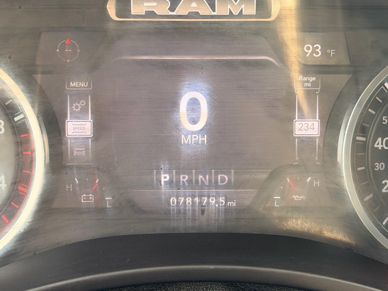 RAM 2500 Laramie Mega Cab 4WD 2023