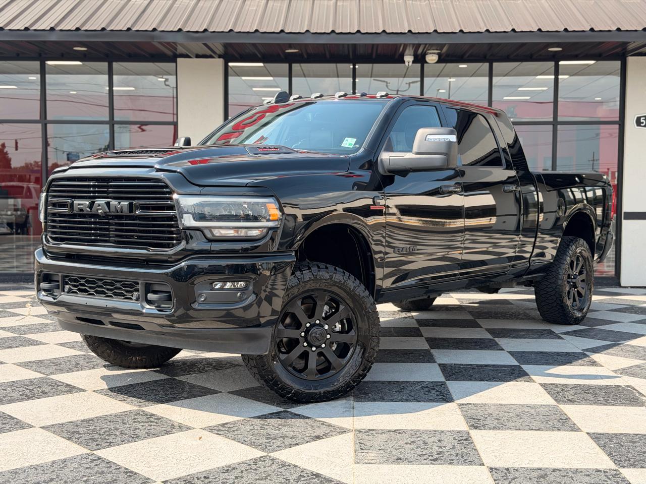 RAM 2500 Laramie Mega Cab 4WD 2023