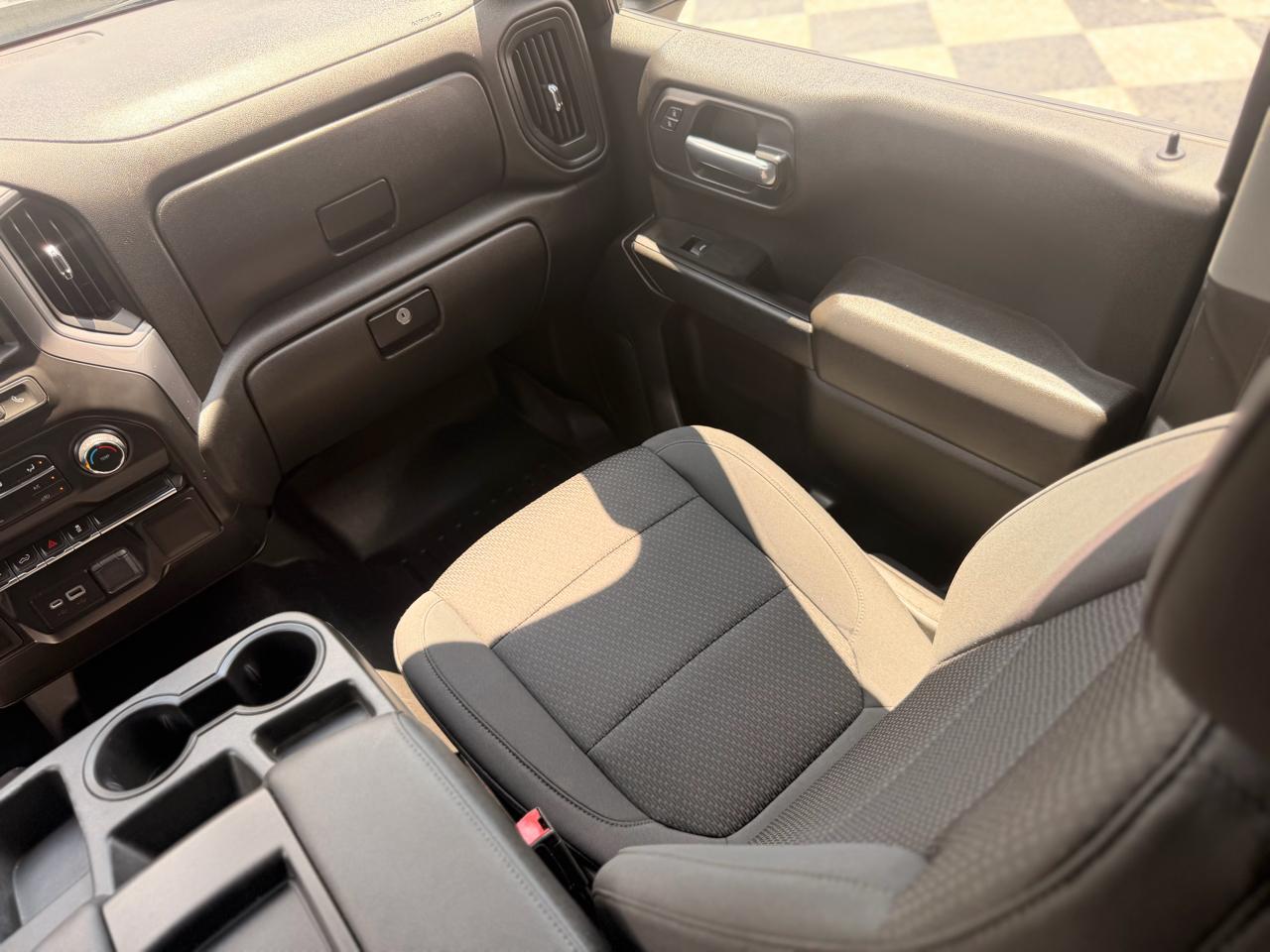 Chevrolet Silverado 1500 Custom Trail Boss Crew Cab Short Box 4WD 2021