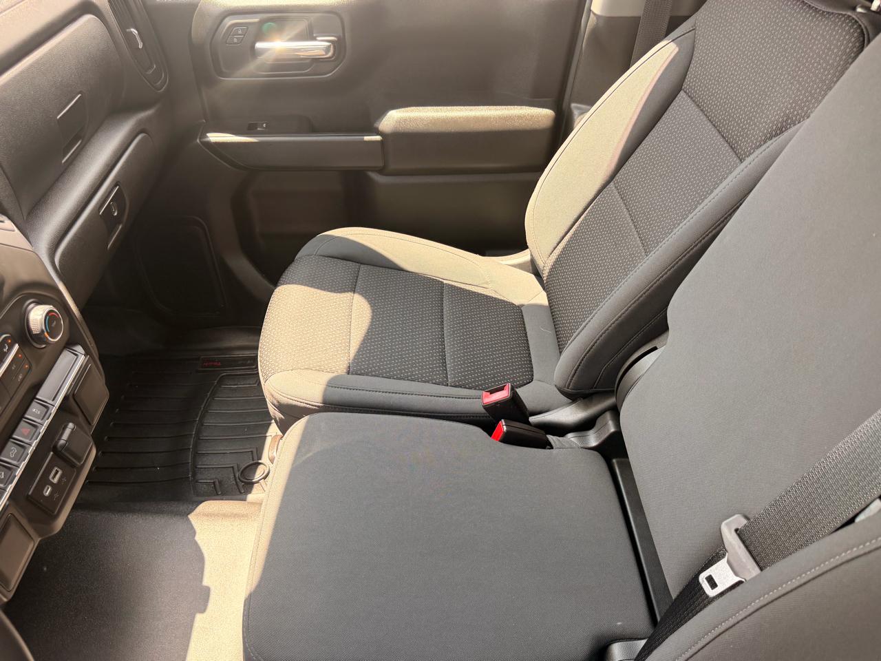 Chevrolet Silverado 1500 Custom Trail Boss Crew Cab Short Box 4WD 2021