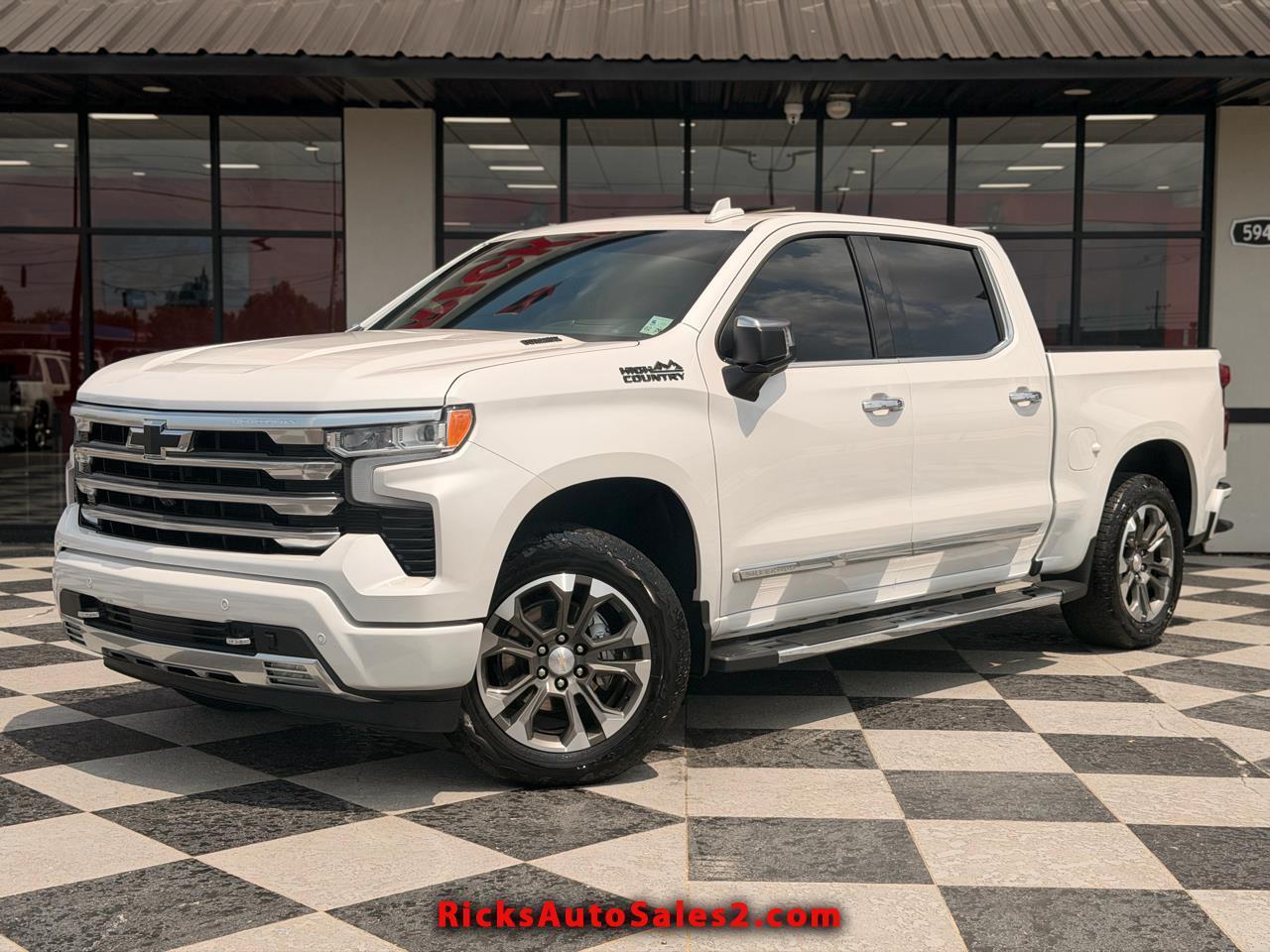 2024 Chevrolet Silverado 1500 High Country Crew Cab 4WD