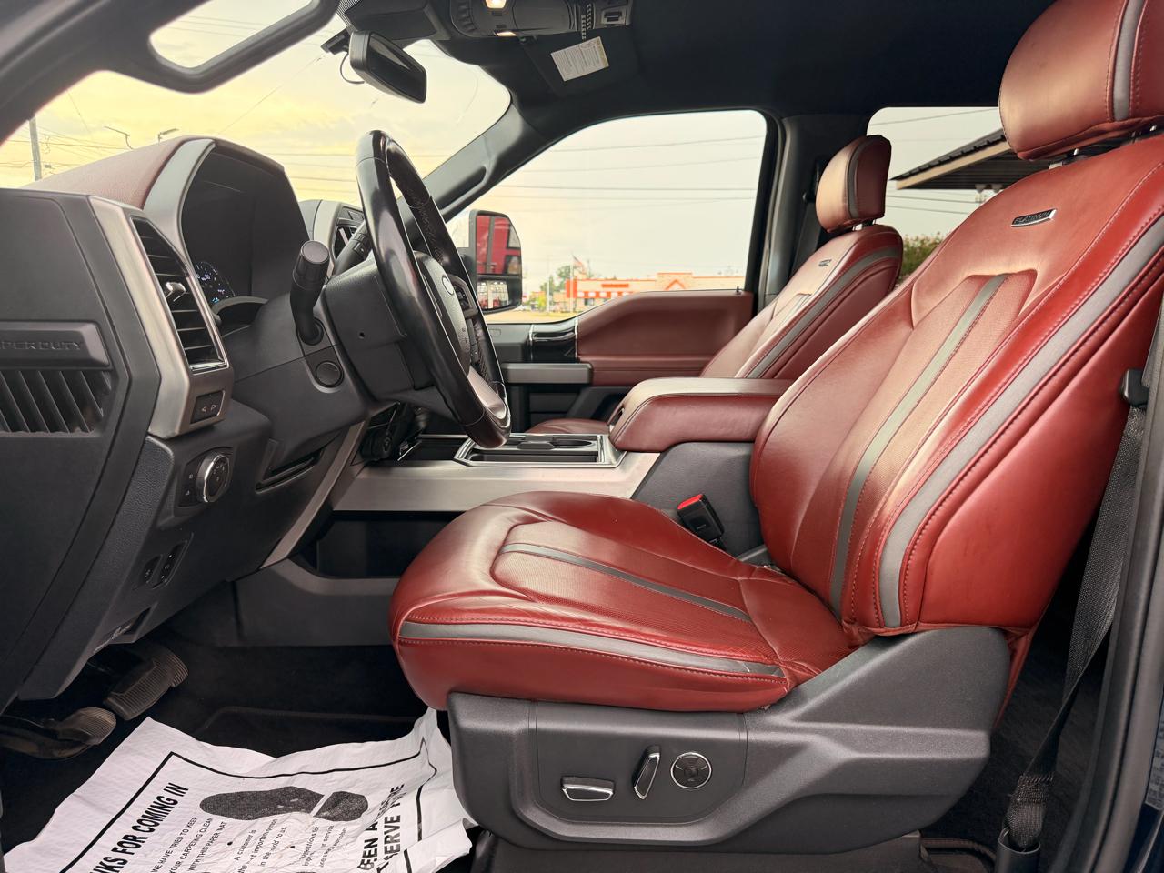 Ford F-250 SD Platinum Crew Cab 4WD 2022