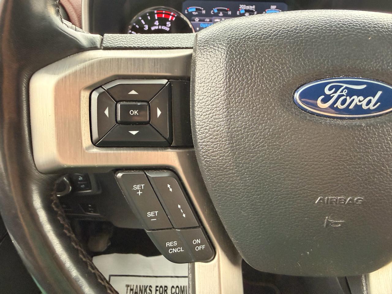 Ford F-250 SD Platinum Crew Cab 4WD 2022