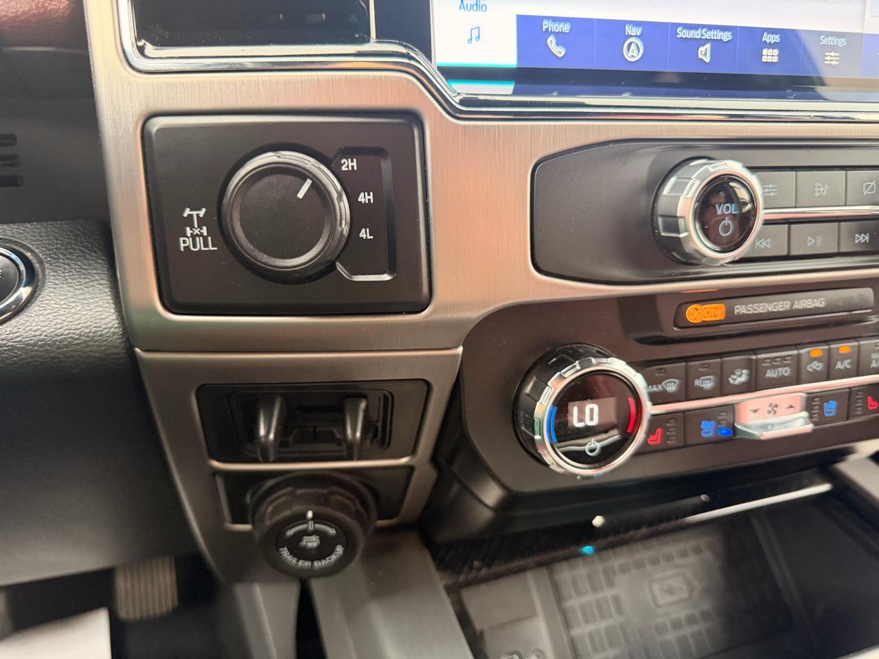 Ford F-250 SD Platinum Crew Cab 4WD 2022