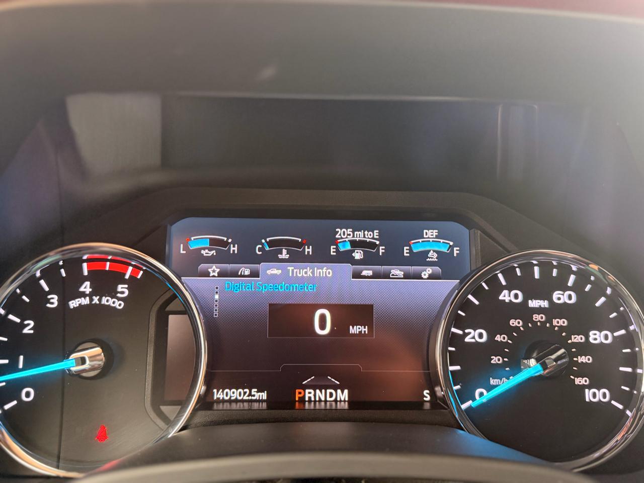 Ford F-250 SD Platinum Crew Cab 4WD 2022