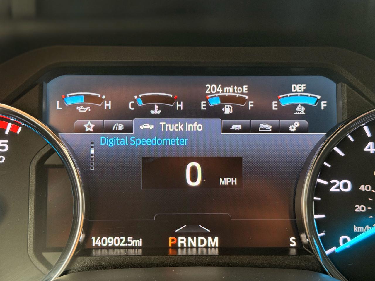 Ford F-250 SD Platinum Crew Cab 4WD 2022