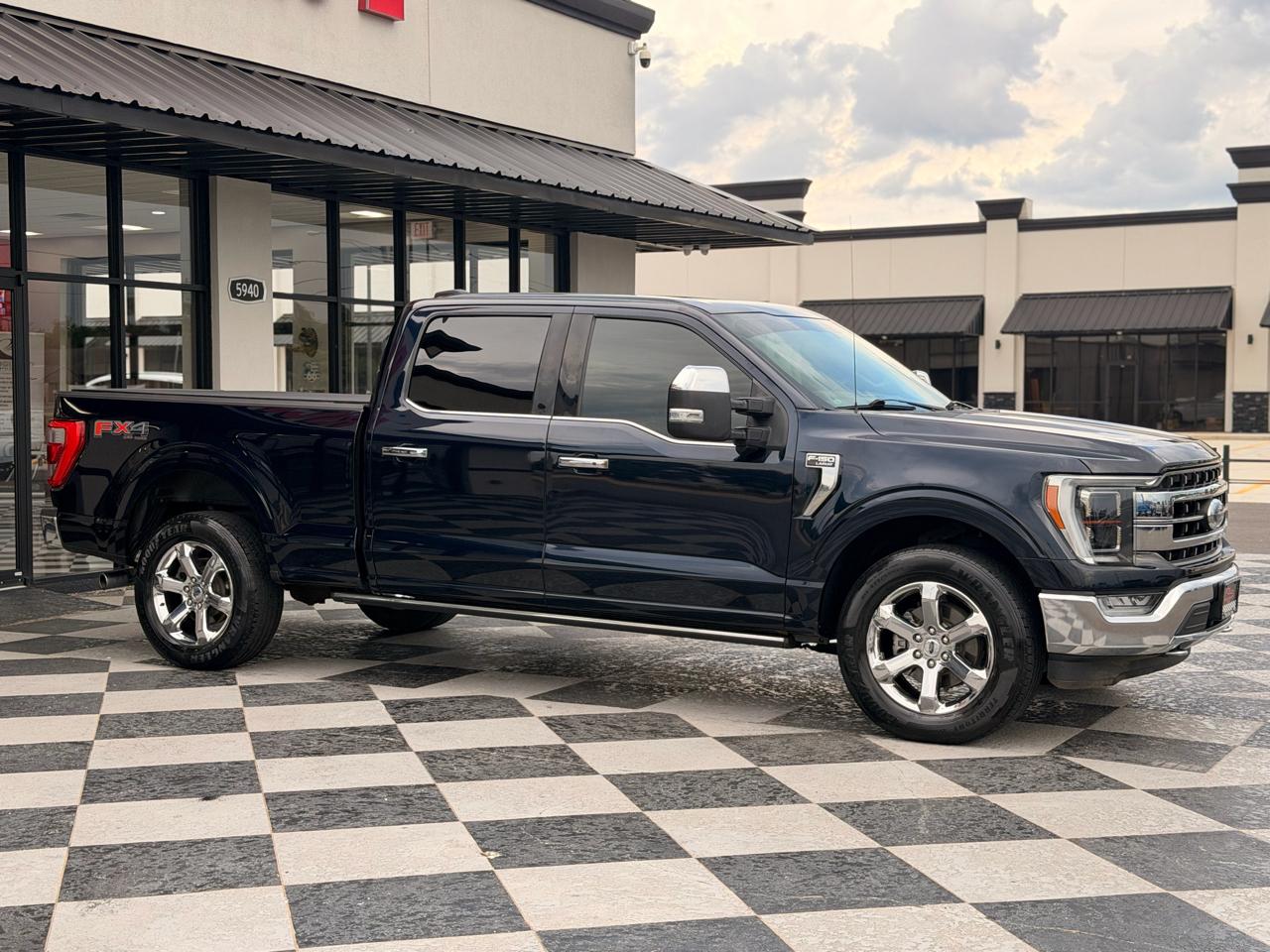 Ford F-150 4WD SuperCrew 157" Lariat 2021