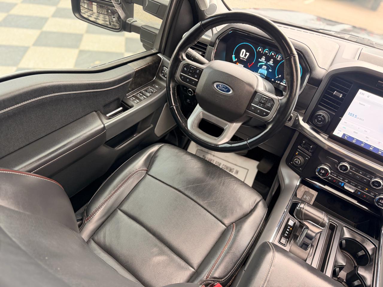 Ford F-150 4WD SuperCrew 157" Lariat 2021