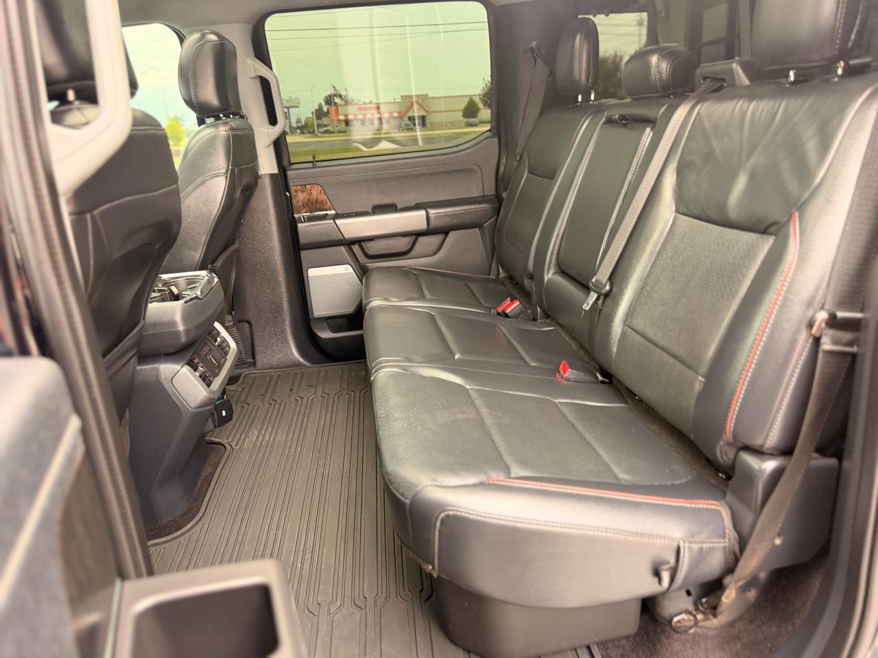 Ford F-150 4WD SuperCrew 157" Lariat 2021
