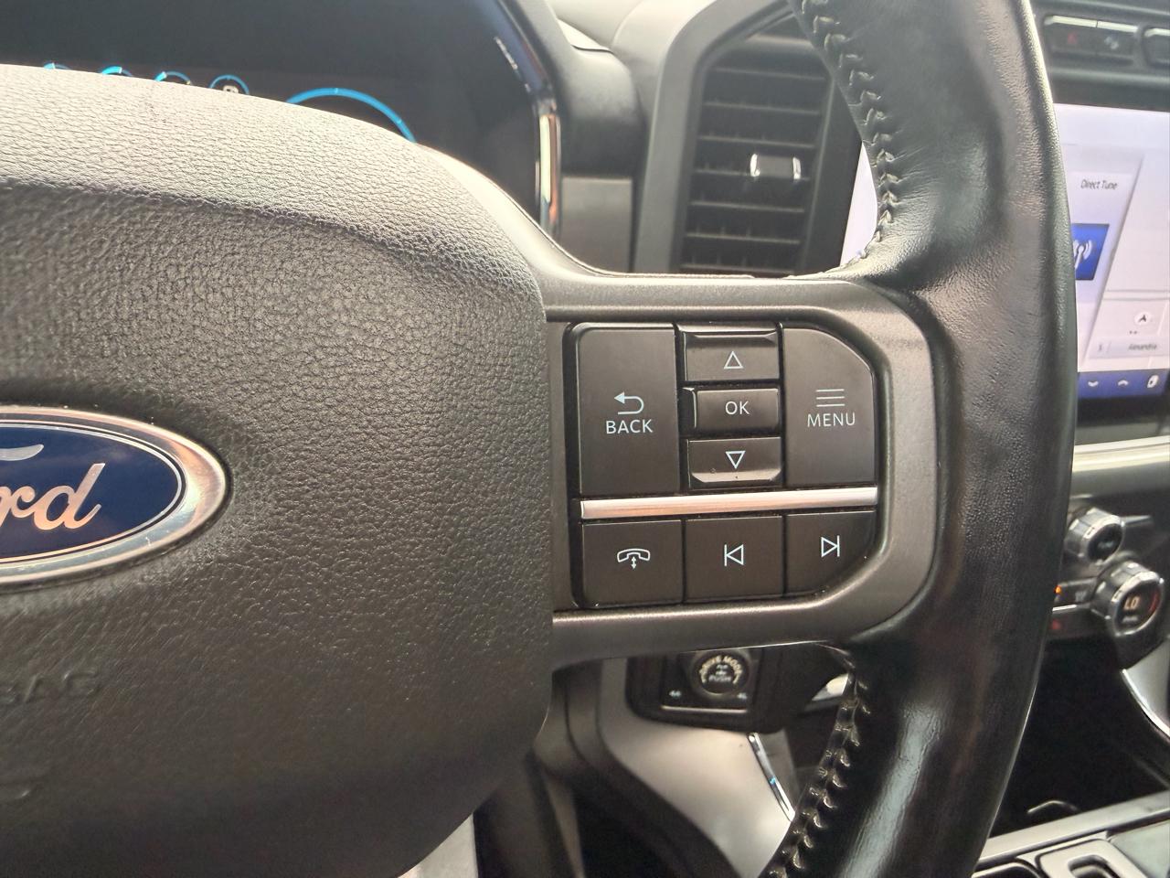 Ford F-150 4WD SuperCrew 157" Lariat 2021
