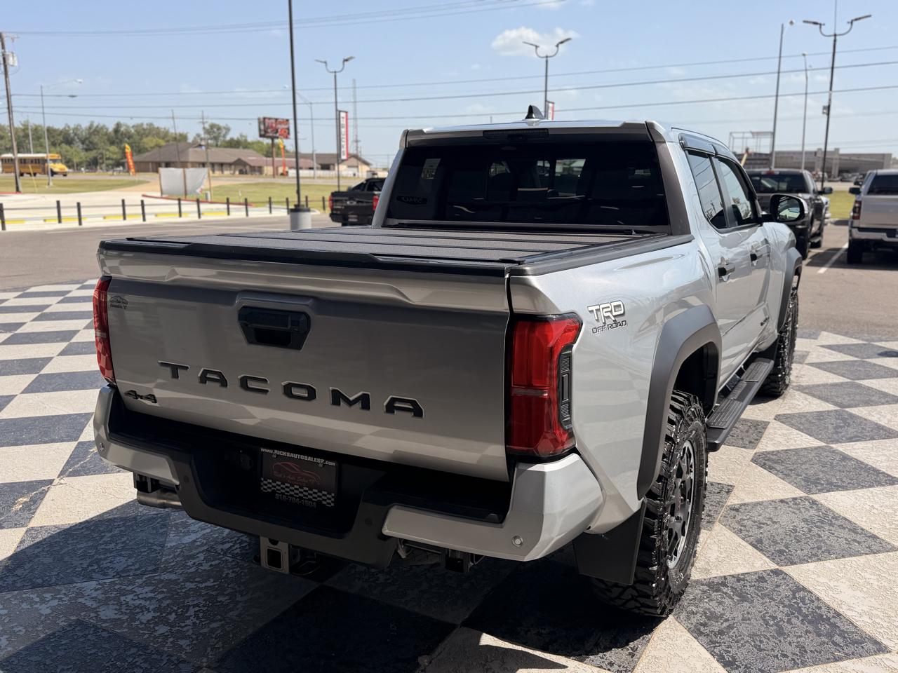 Toyota Tacoma TRD Offroad Dbl Cab 4WD at 2024