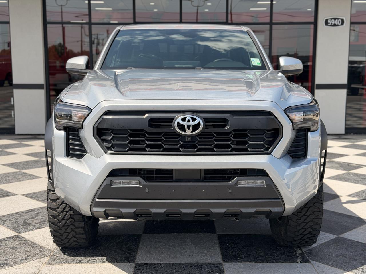 Toyota Tacoma TRD Offroad Dbl Cab 4WD at 2024