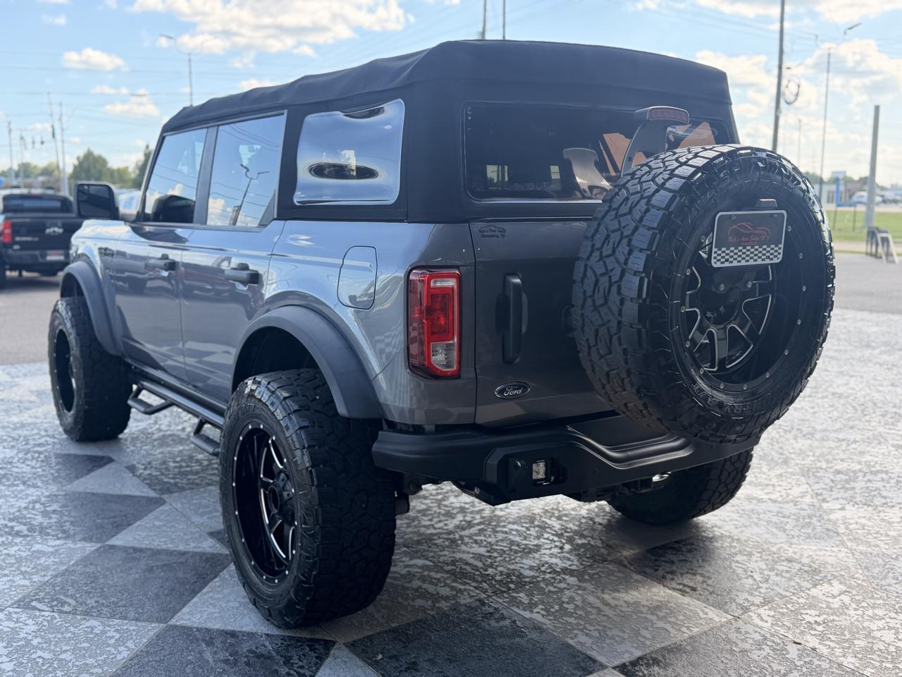 Ford Bronco Base 4 Door 4x4 2021