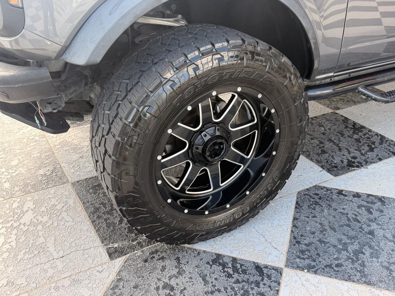 Ford Bronco Base 4 Door 4x4 2021