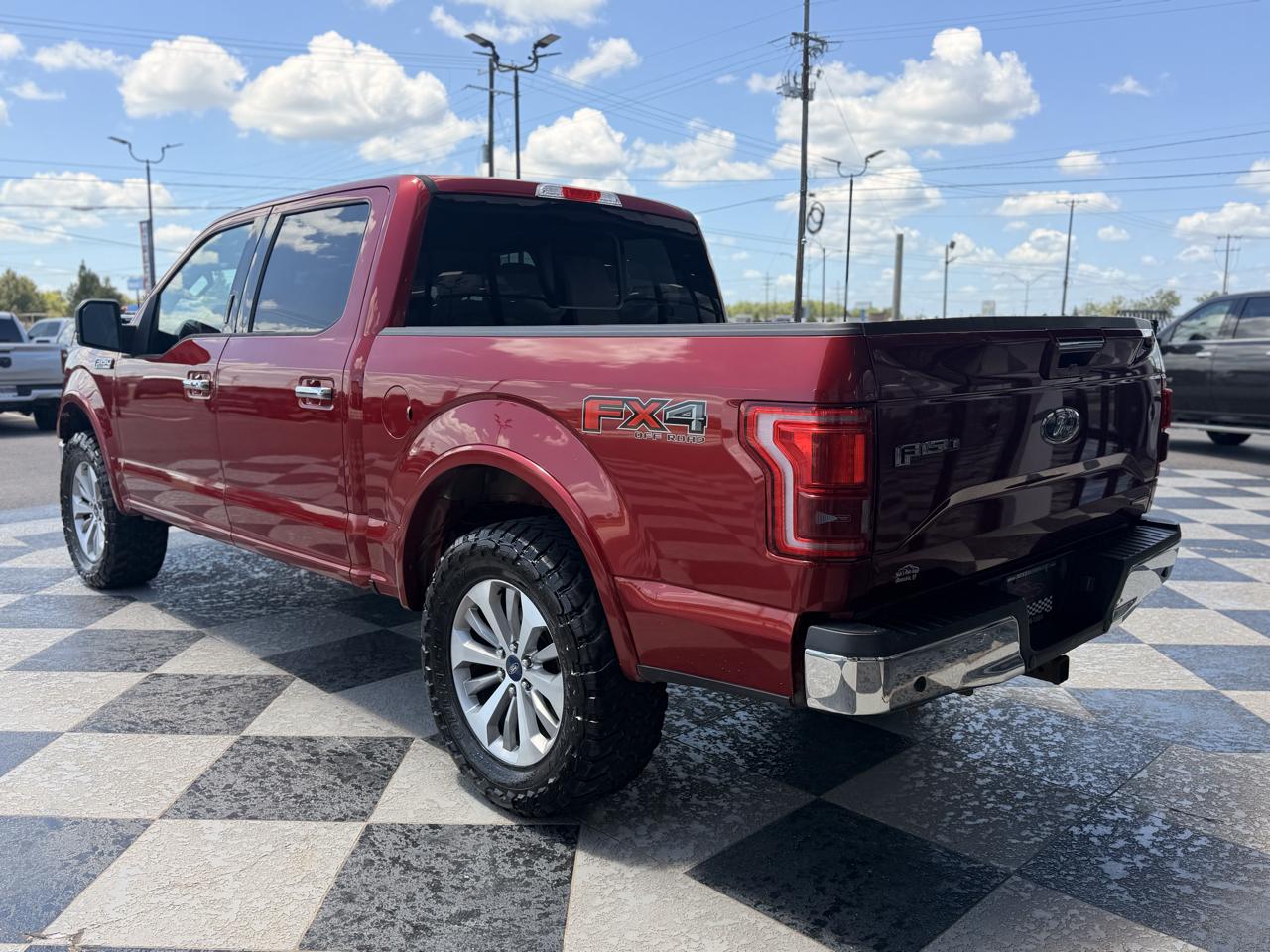 Ford F-150 Lariat 4WD SuperCrew 5.5' Box 2015