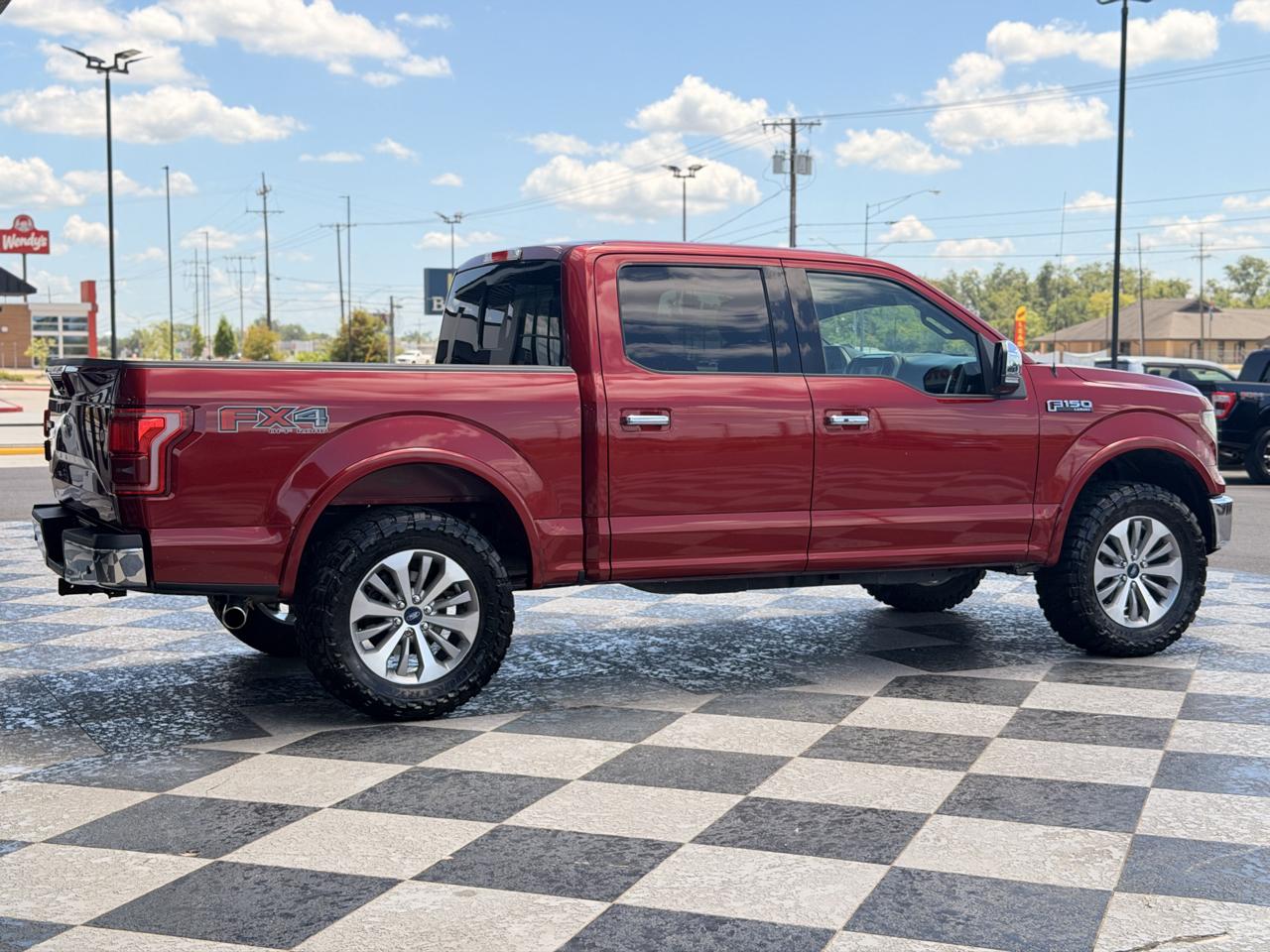 Ford F-150 Lariat 4WD SuperCrew 5.5' Box 2015
