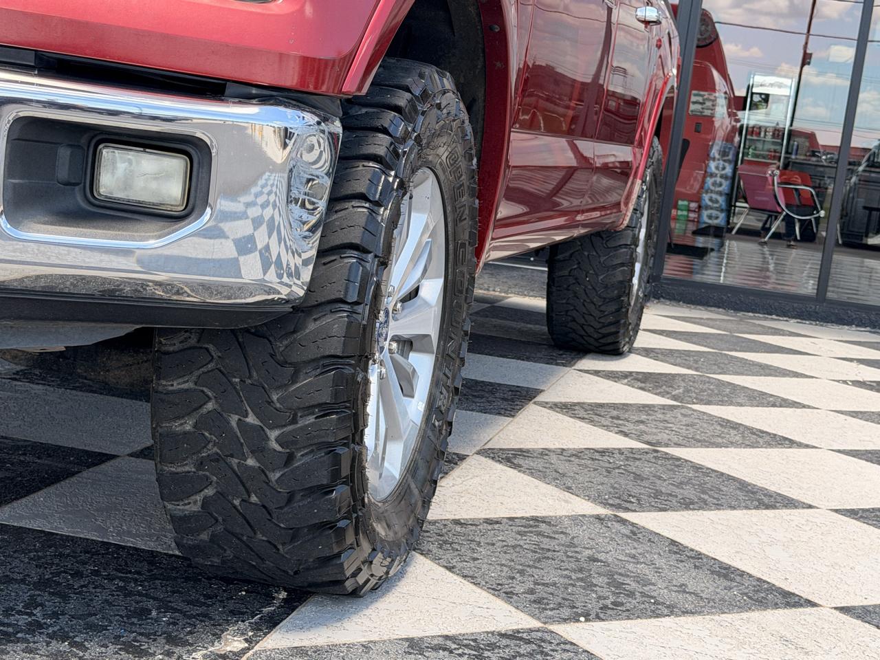 Ford F-150 Lariat 4WD SuperCrew 5.5' Box 2015