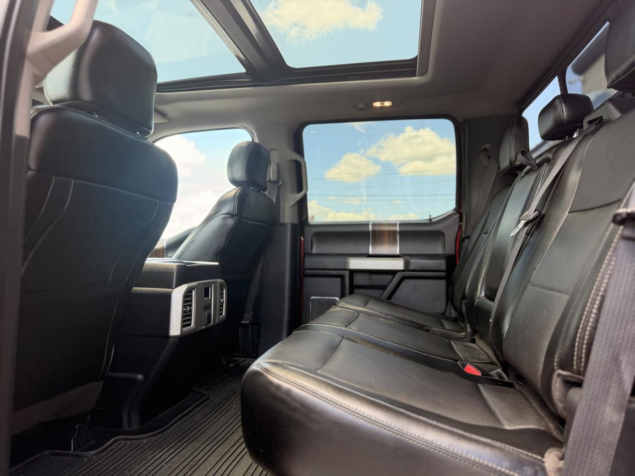 Ford F-150 Lariat 4WD SuperCrew 5.5' Box 2015