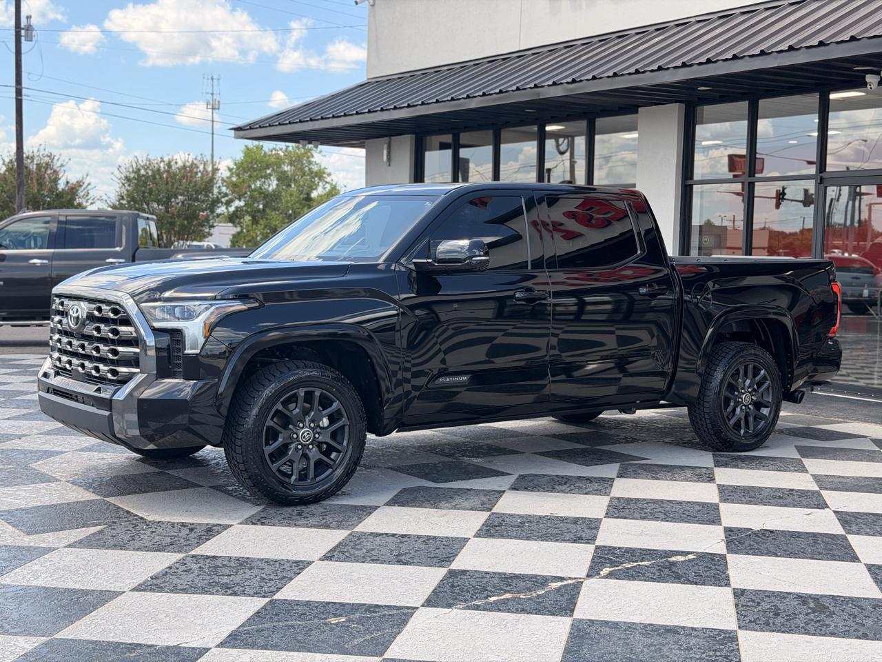 Toyota Tundra Platinum CrewMax 4WD 2023