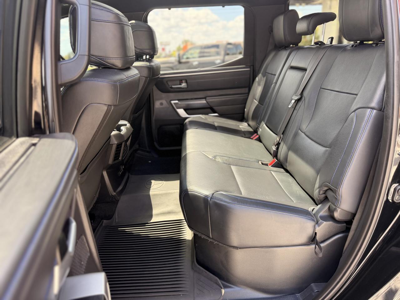 Toyota Tundra Platinum CrewMax 4WD 2023