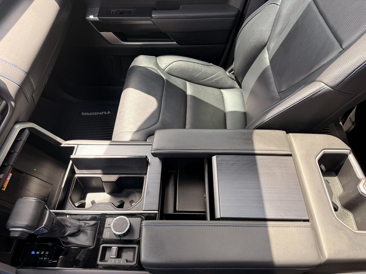 Toyota Tundra Platinum CrewMax 4WD 2023