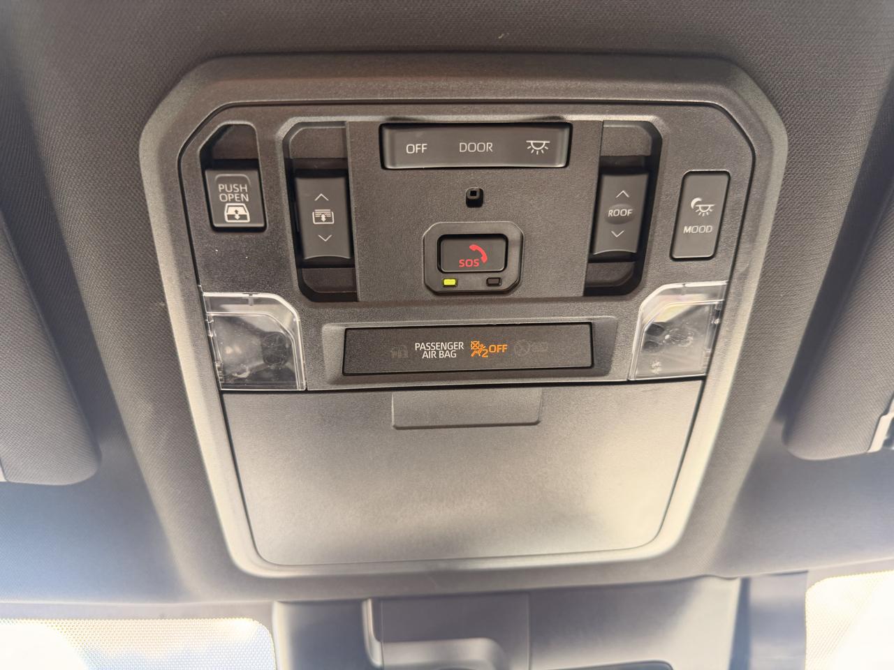Toyota Tundra Platinum CrewMax 4WD 2023