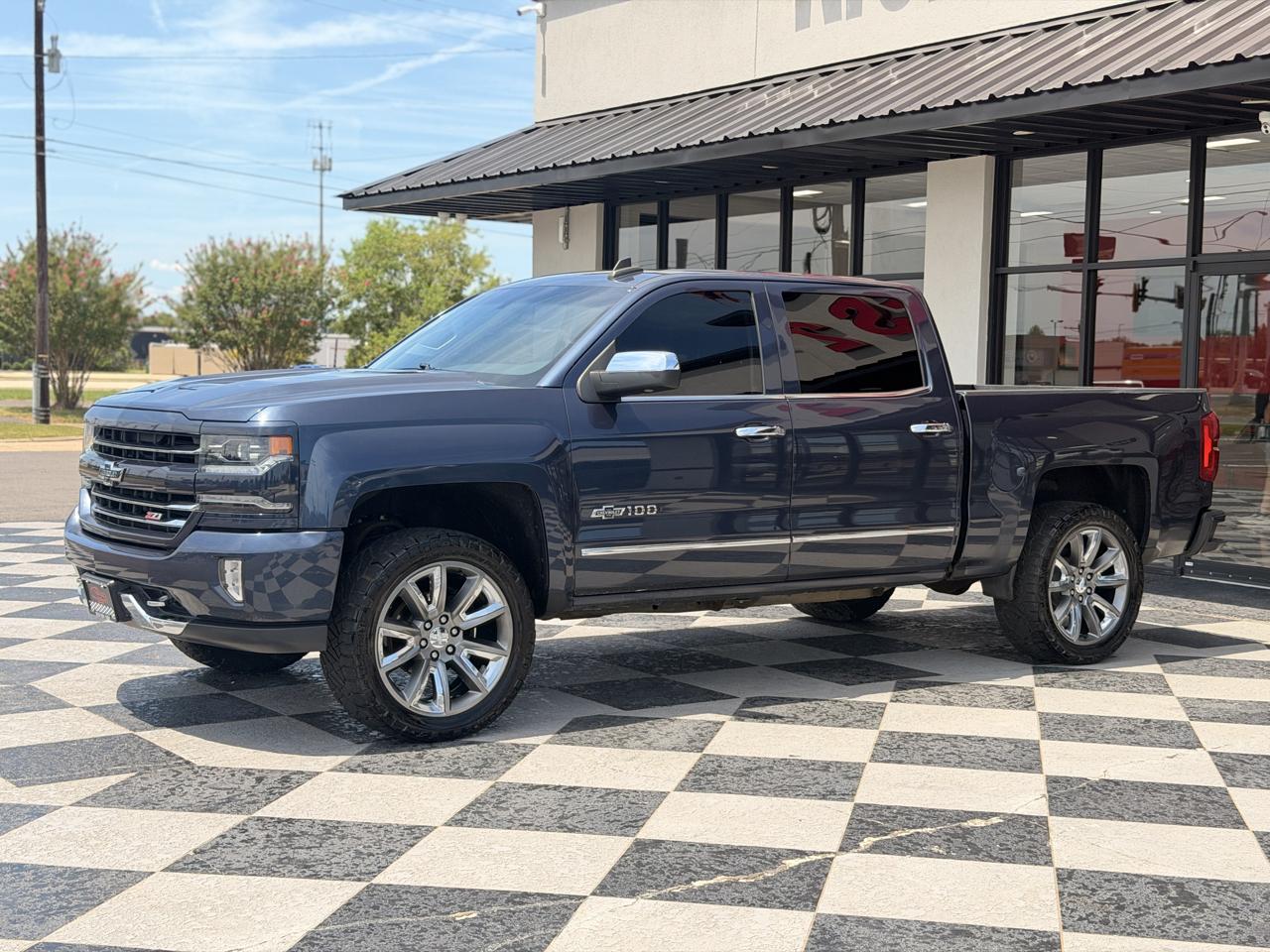 Chevrolet Silverado 1500 LTZ Crew Cab 4WD 2018