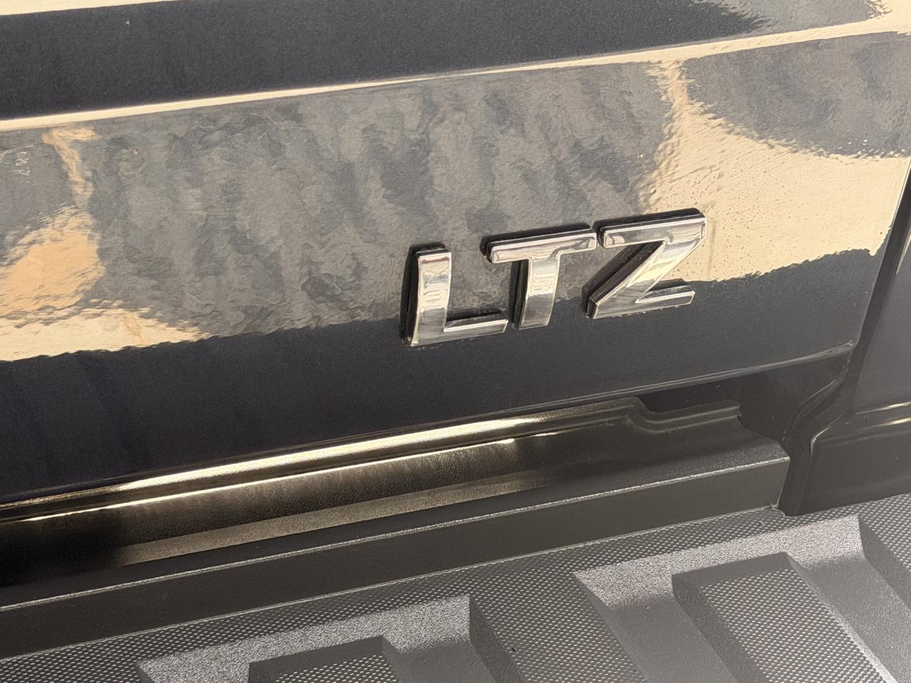 Chevrolet Silverado 1500 LTZ Crew Cab 4WD 2018