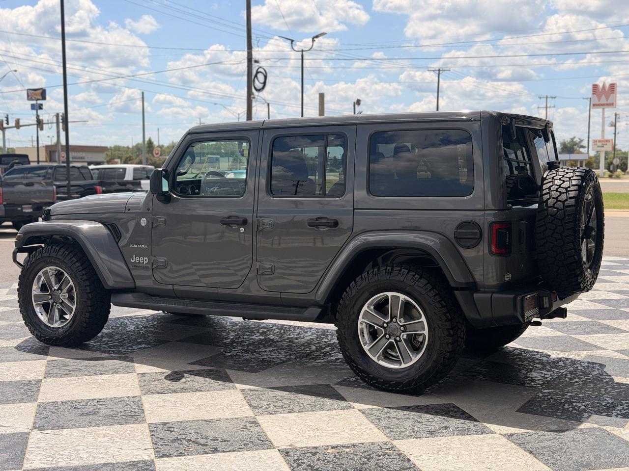 Jeep Wrangler Unlimited Sahara 4WD 2020