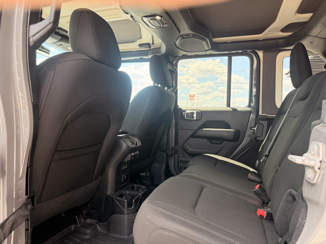 Jeep Wrangler Unlimited Sahara 4WD 2020