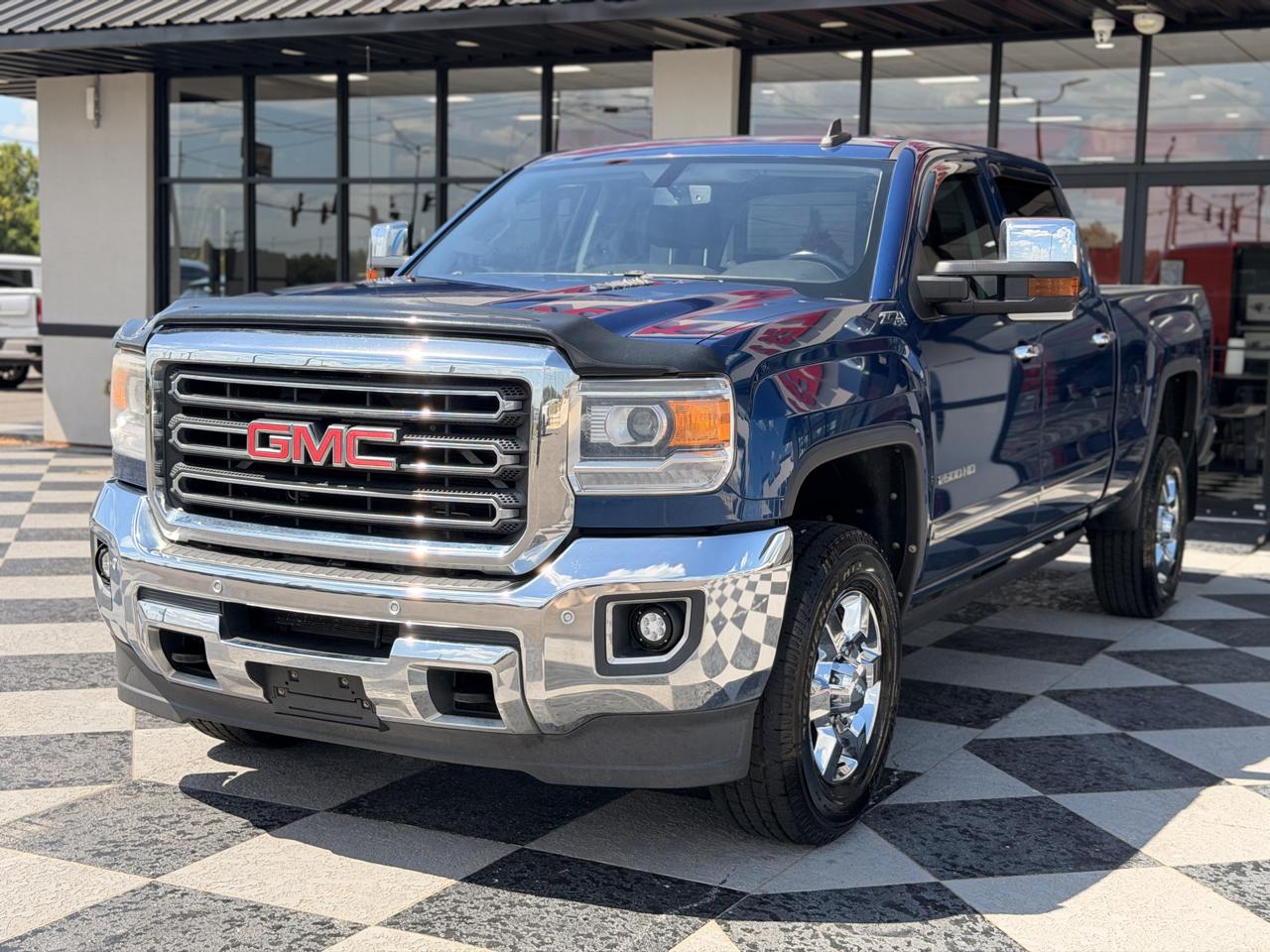 GMC Sierra 2500HD SLT Crew Cab 4WD 2015