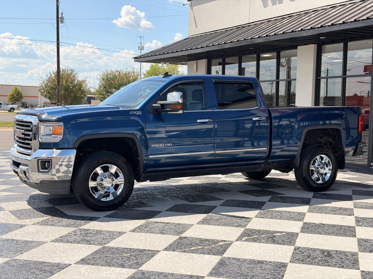 GMC Sierra 2500HD SLT Crew Cab 4WD 2015