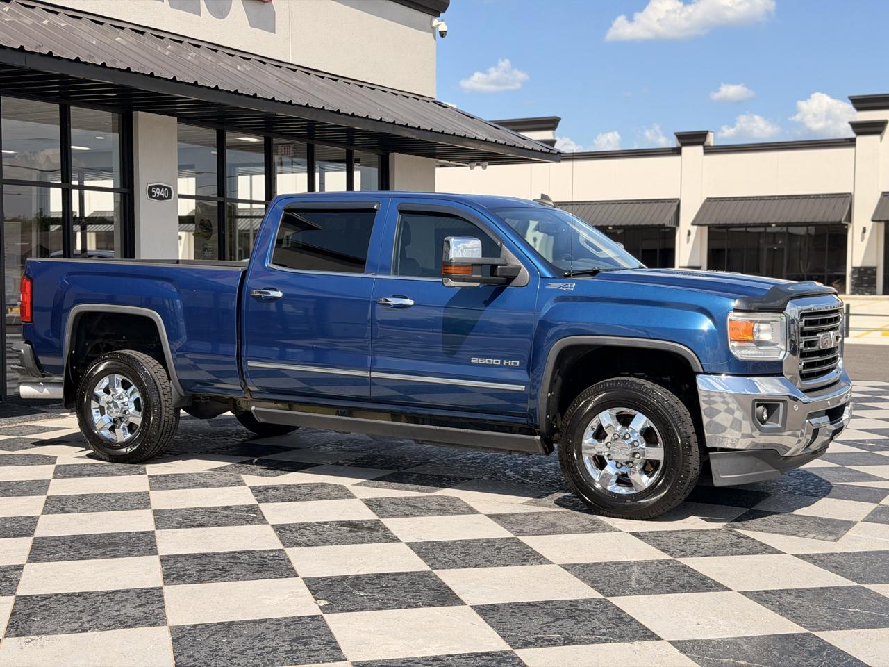 GMC Sierra 2500HD SLT Crew Cab 4WD 2015