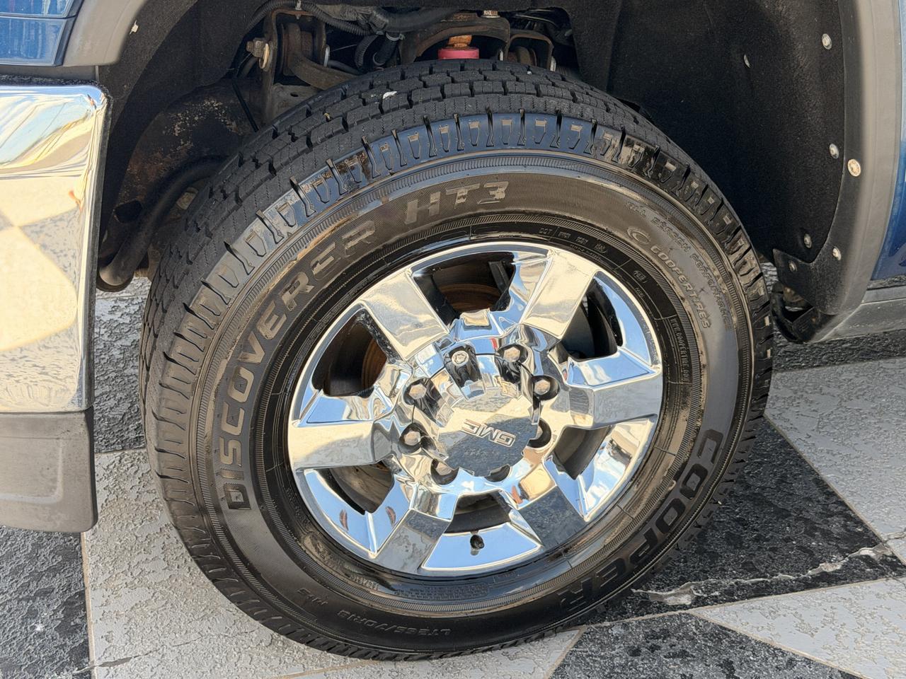 GMC Sierra 2500HD SLT Crew Cab 4WD 2015