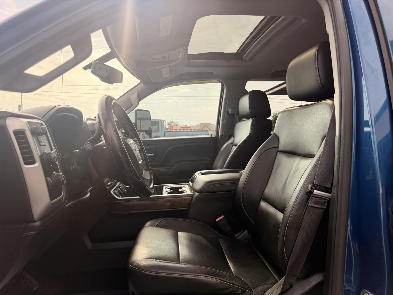 GMC Sierra 2500HD SLT Crew Cab 4WD 2015