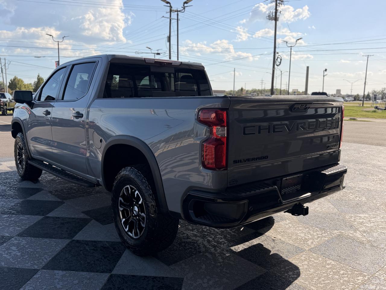 Chevrolet Silverado 1500 ZR2 Crew Cab 4WD 2024