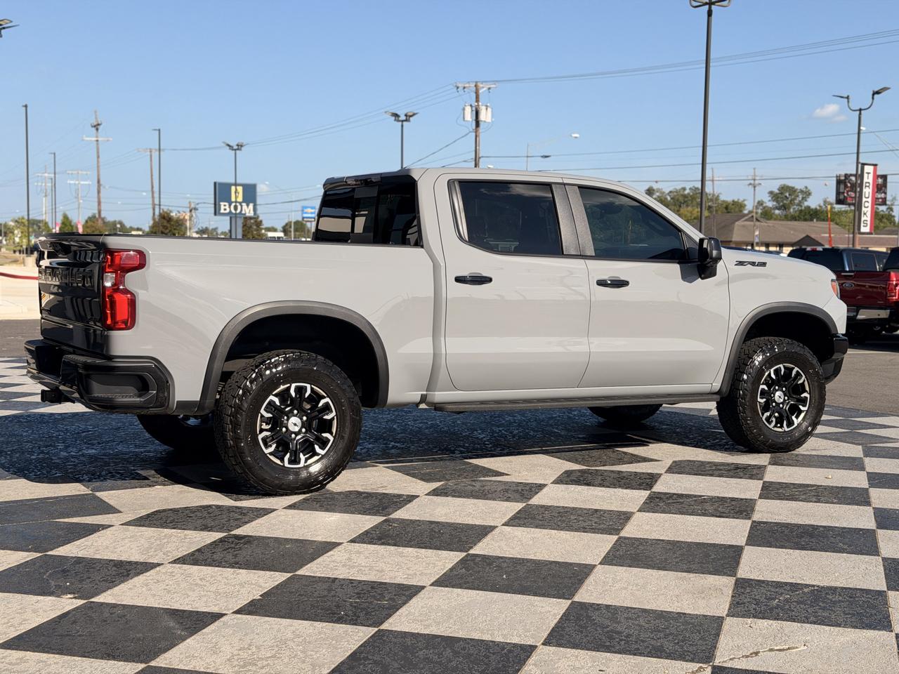 Chevrolet Silverado 1500 ZR2 Crew Cab 4WD 2024