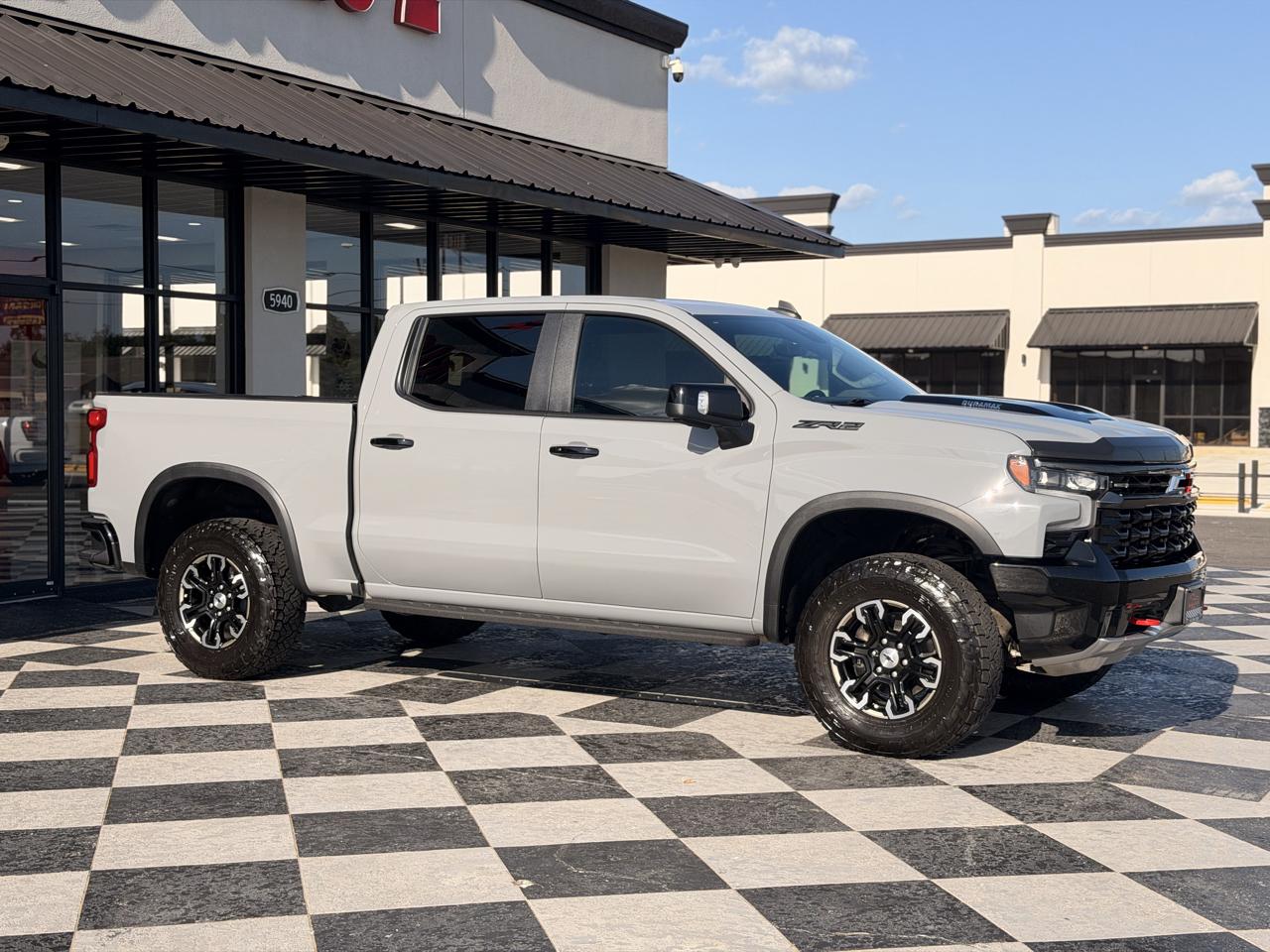 Chevrolet Silverado 1500 ZR2 Crew Cab 4WD 2024