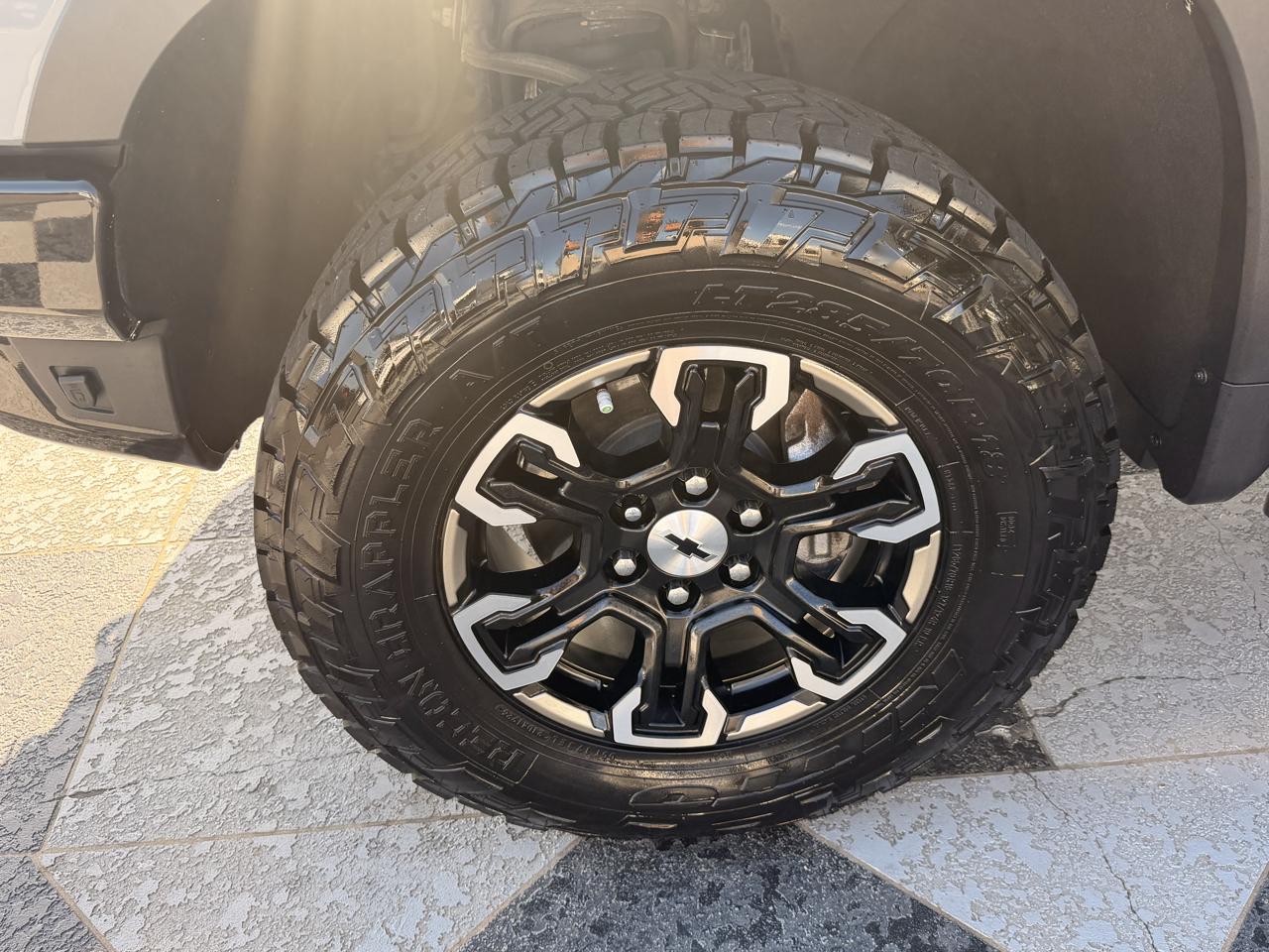 Chevrolet Silverado 1500 ZR2 Crew Cab 4WD 2024