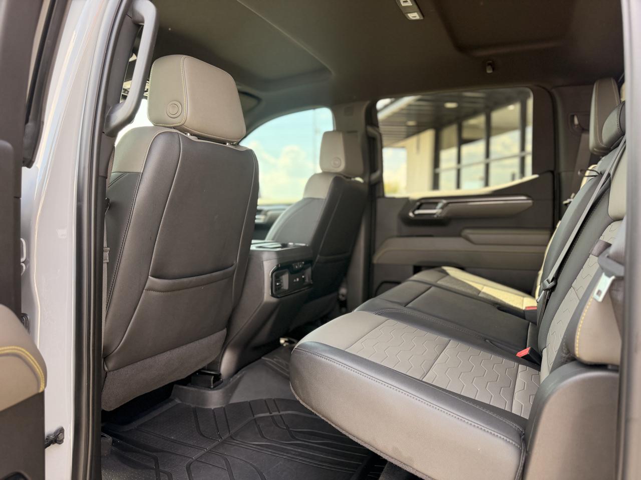 Chevrolet Silverado 1500 ZR2 Crew Cab 4WD 2024