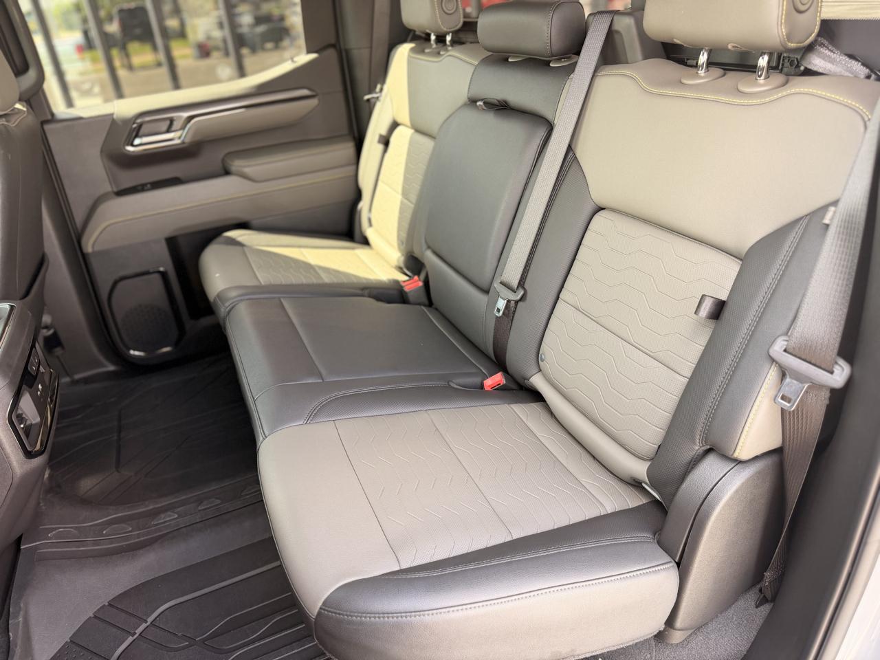 Chevrolet Silverado 1500 ZR2 Crew Cab 4WD 2024