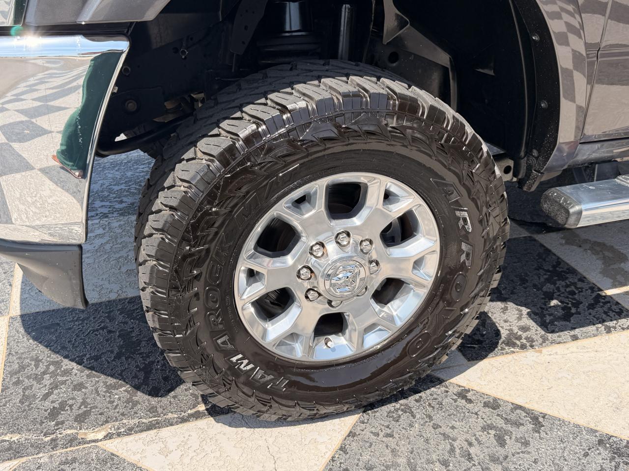 RAM 2500 Laramie Crew Cab SWB 4WD 2021
