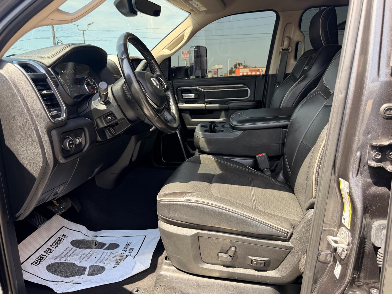 RAM 2500 Laramie Crew Cab SWB 4WD 2021