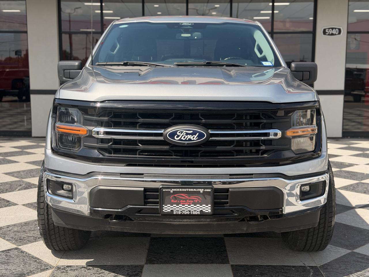 Ford F-150 XLT 4WD SuperCrew 5.5' Box 2024