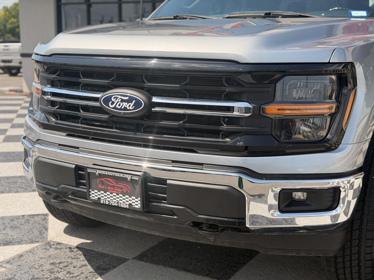 Ford F-150 XLT 4WD SuperCrew 5.5' Box 2024